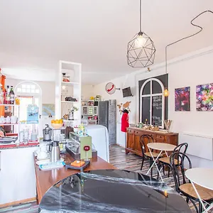  Bed & Breakfast Maison44 Italia