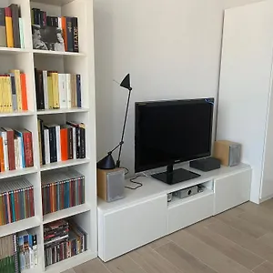  Bed & Breakfast Casa L&r Italia